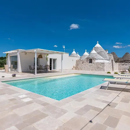 The Trulli Collection - Rive Del Salento * Masseria Orimini