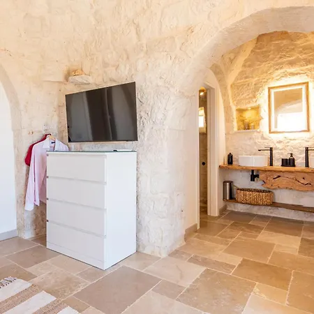 The Trulli Collection - Rive Del Salento *