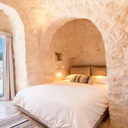 The Trulli Collection - Rive Del Salento * Masseria Orimini